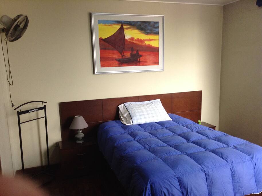 Primera habitación de huéspedes.