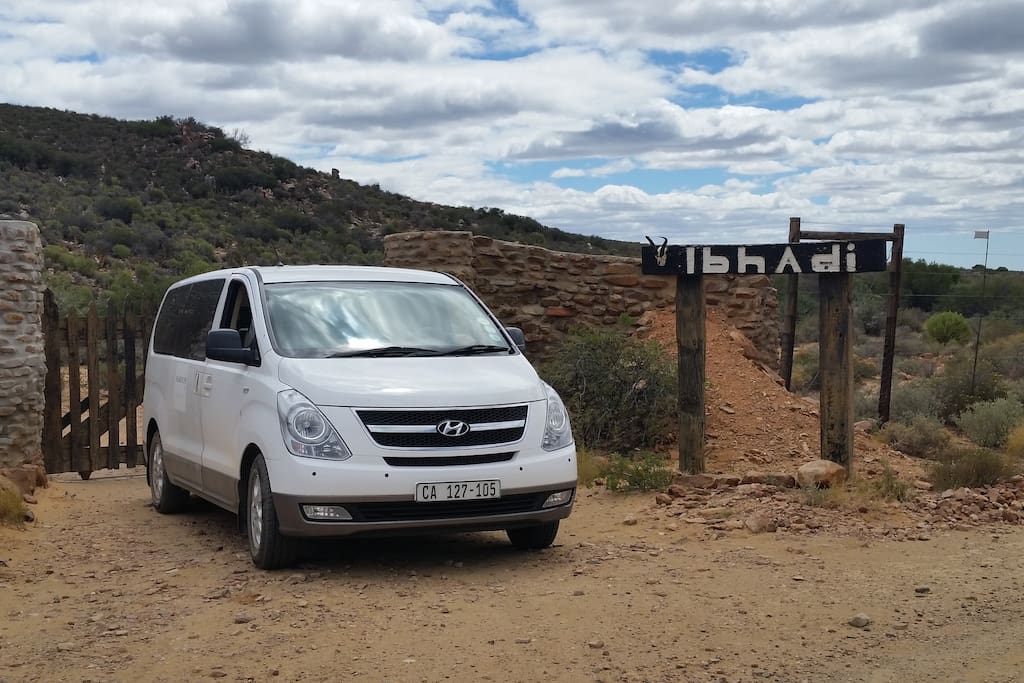 Entrance and the vehicle we use to transport to the lodge from Cape Town.