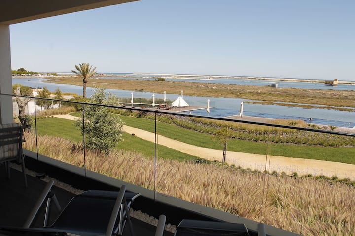 Ausgezeichnete Wohnung Am Strand Mit Herrlichem Blick - Fuseta
