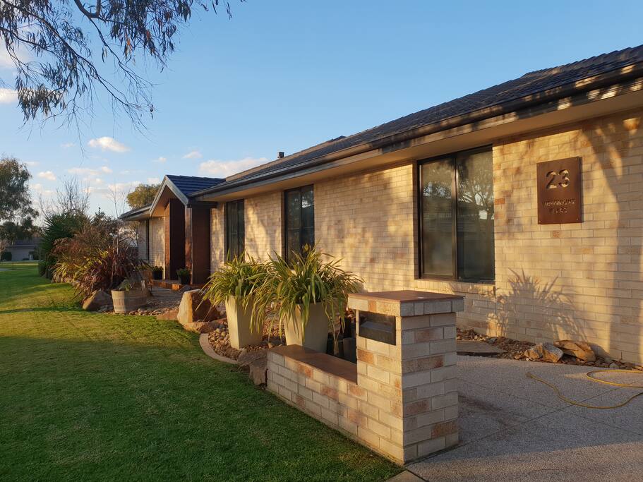 Single story - front of house