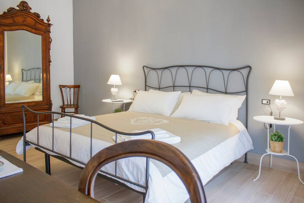1st bedroom