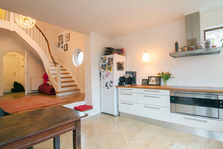 Unique villa in central Copenhagen gallery image 4