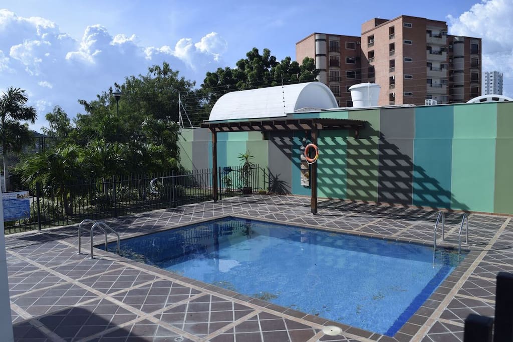 PISCINA NIÑOS Y ADULTOS