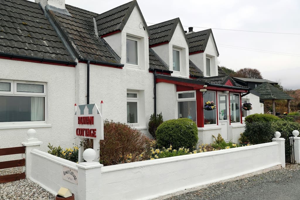 Entrance to Rowan Cottage