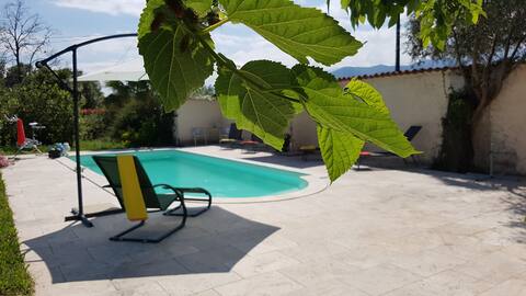 Charming House with Pool: 3 bathrooms