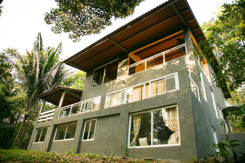 TreeHouse Cerro Azul