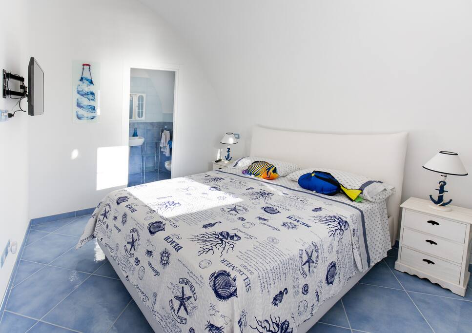 Blu Angel Relais Dolphin room