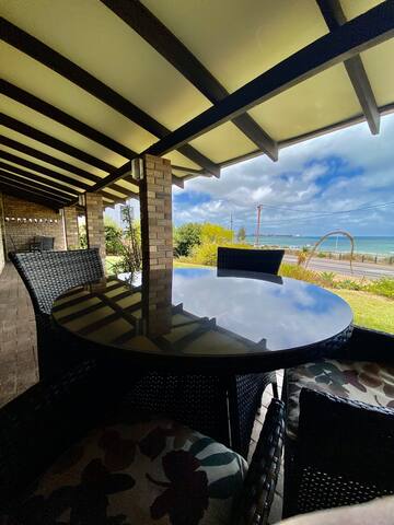 Absolute Beachfront Villa! gallery image 4