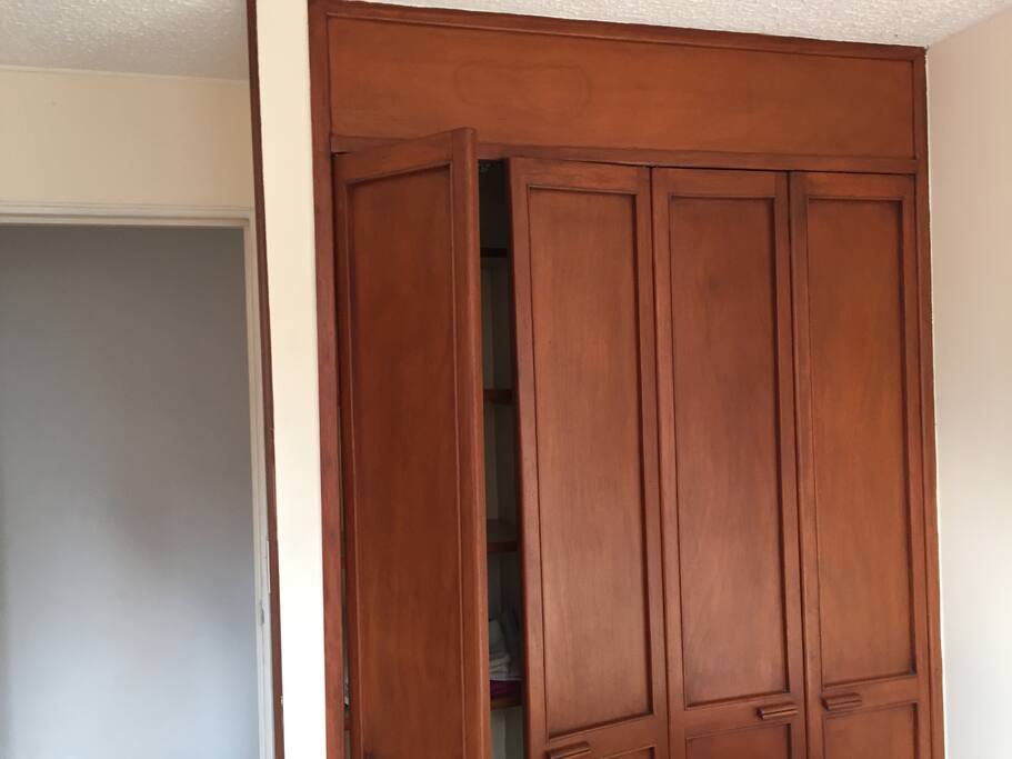 closet en perfectas condiciones
