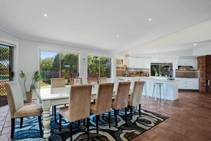 Wallowie Views Beach House gallery image 4