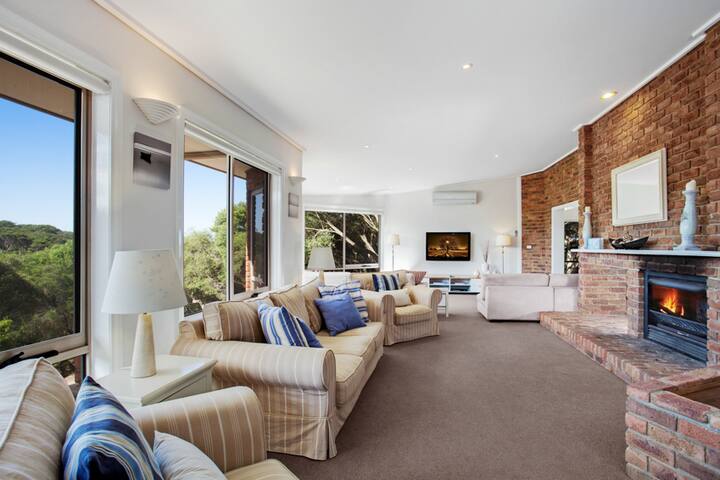 Wallowie Views Beach House gallery image 2