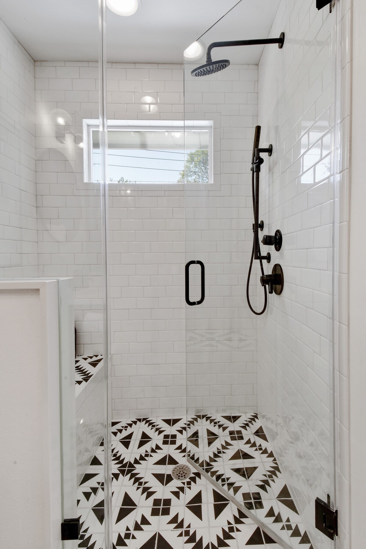 Bright + Chic Back House | Walk Downtown