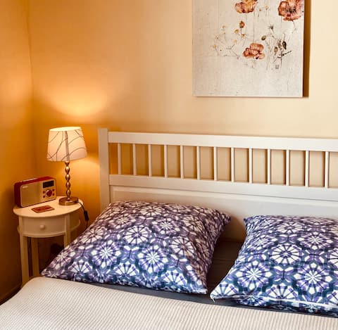 Beliebte Airbnb-Anzeige: Holiday room "Barbara" by GutsMuths House in Quedlinburg