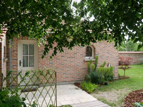 The garden home
