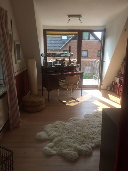 Ein sonniger Balkon