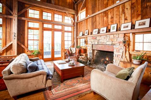 The Barn (MN Monthly top 25 vacation rental)