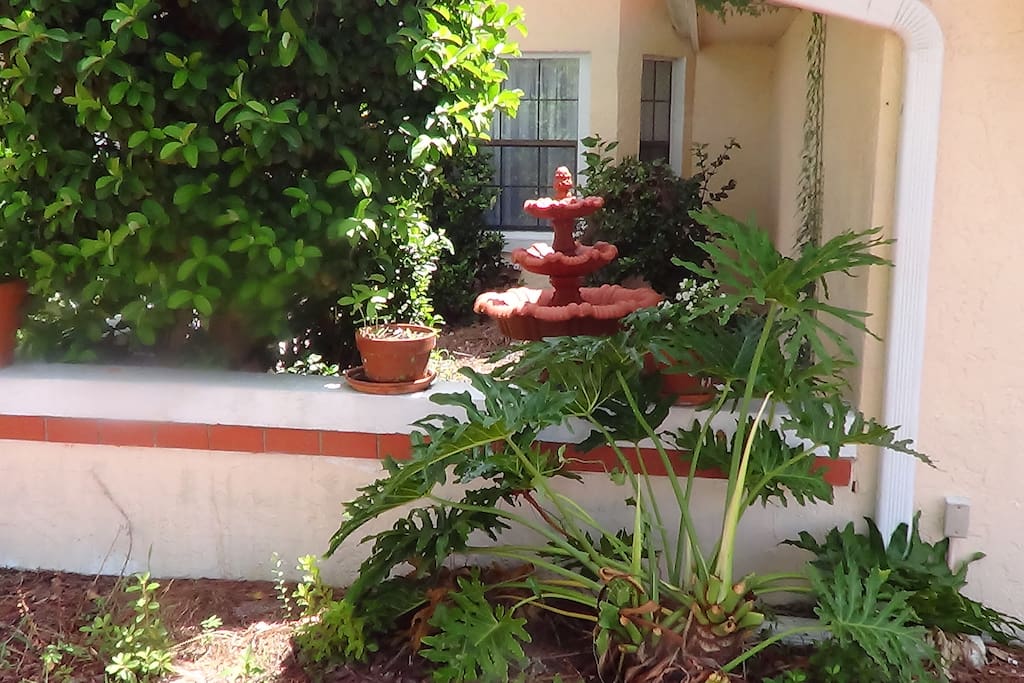 A fountain welcomes you to the Casa Grande