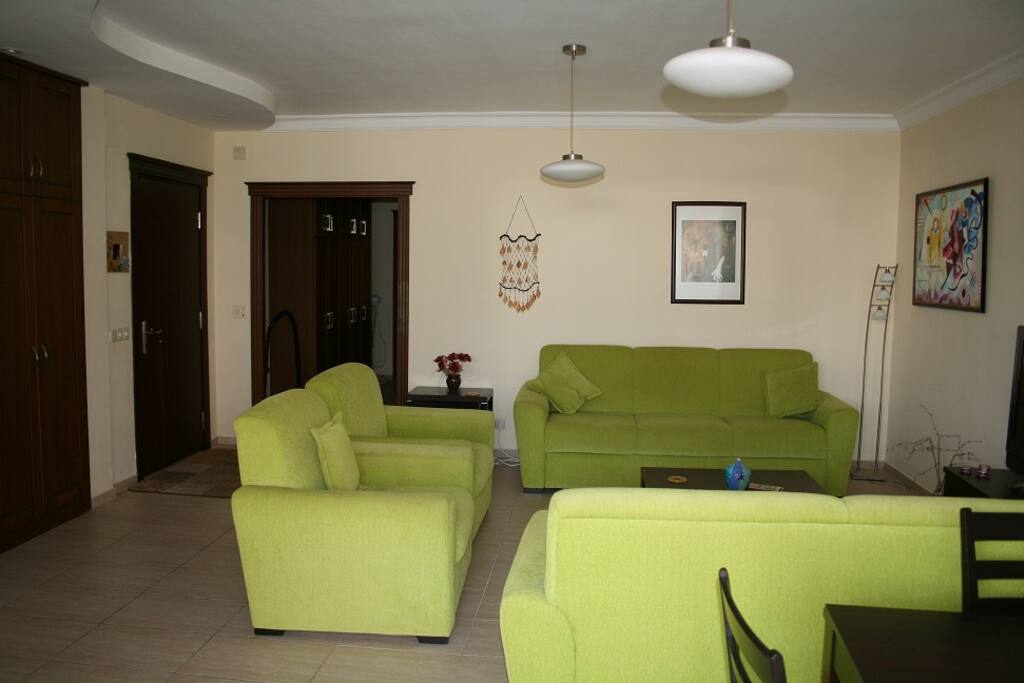 Lounge & Main entrance door to the left