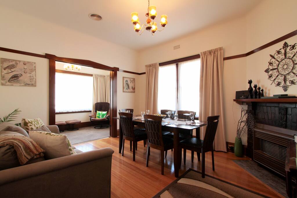 Formal dining with seating for 8 + additional 4 in kitchen