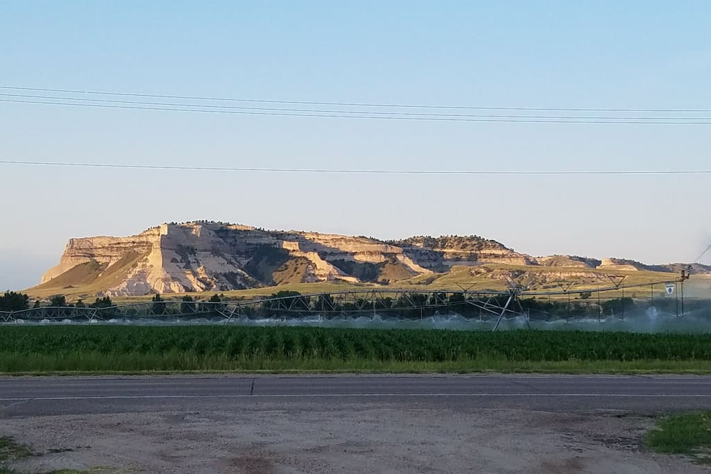Beautiful view of the Scotts Bluff National Monument.