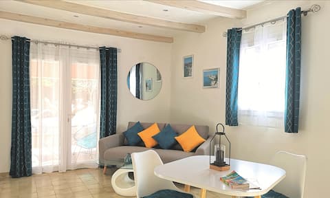 Annonce Airbnb populaire: A Casetta 600 m from the port of Bonifacio à Bonifacio