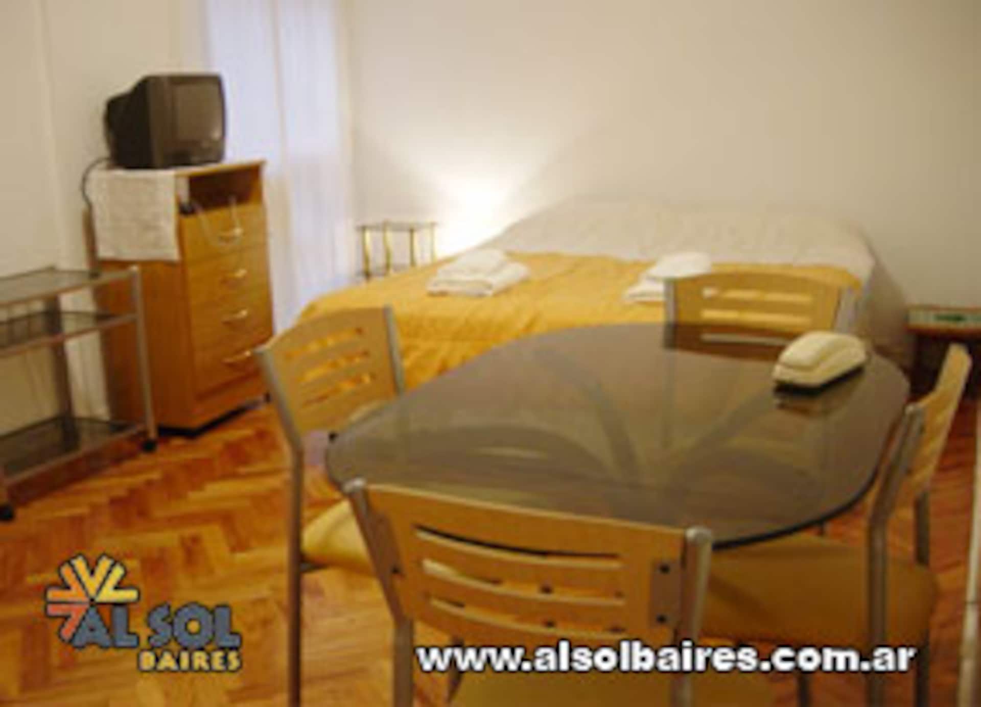 Apartamento de 1 quarto no centro em Retiro