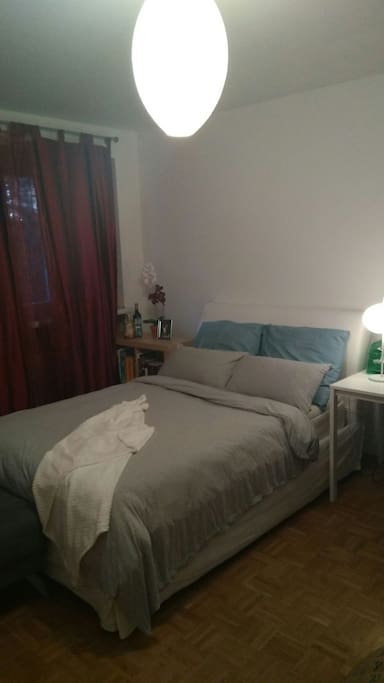 Comfortable and cozy Queen-sized bed