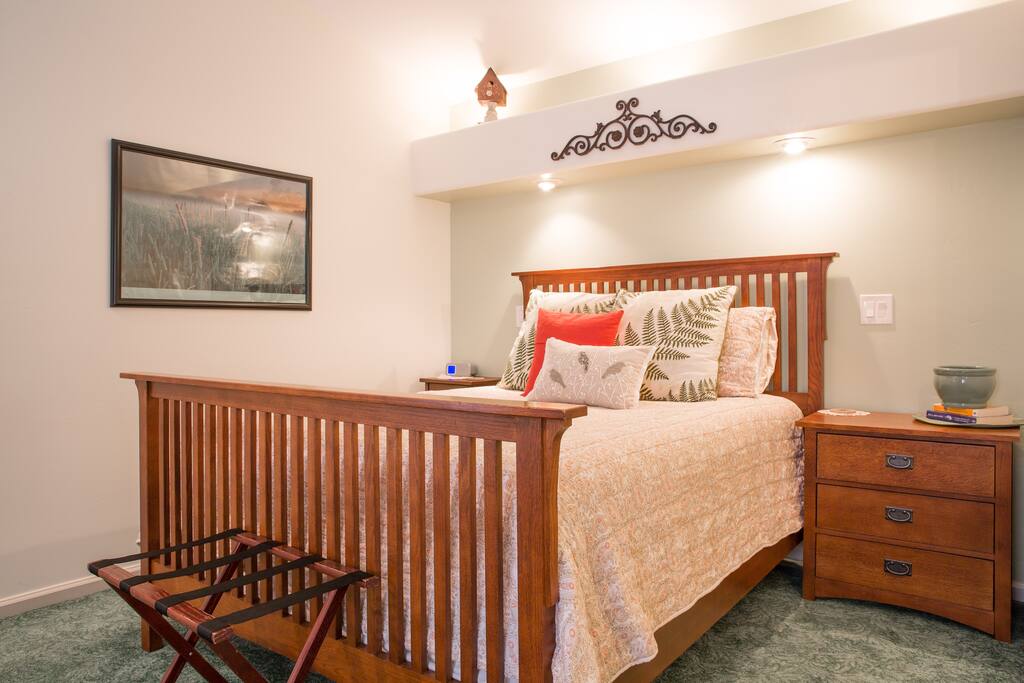 Comfy Queen bed