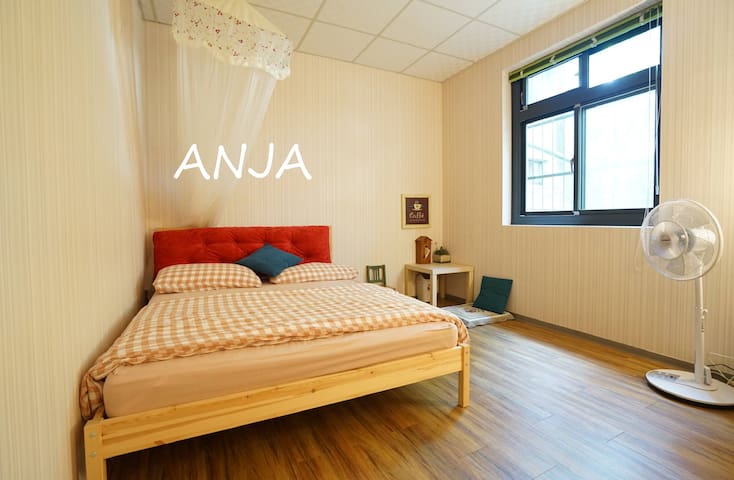 Anya House. Zhubei cozy small room / cooking utensils every time guarantee cleaning / Taiwan Yuan Technology Park walk one minute, Zhubei Railway Station walk five minutes