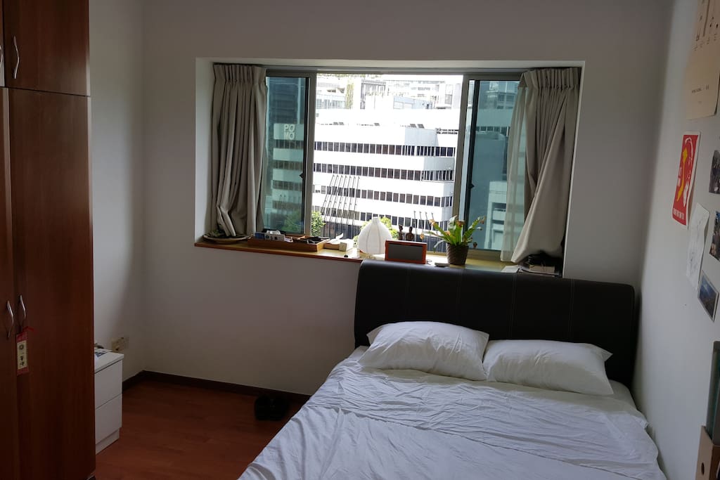 Bright room with double bed