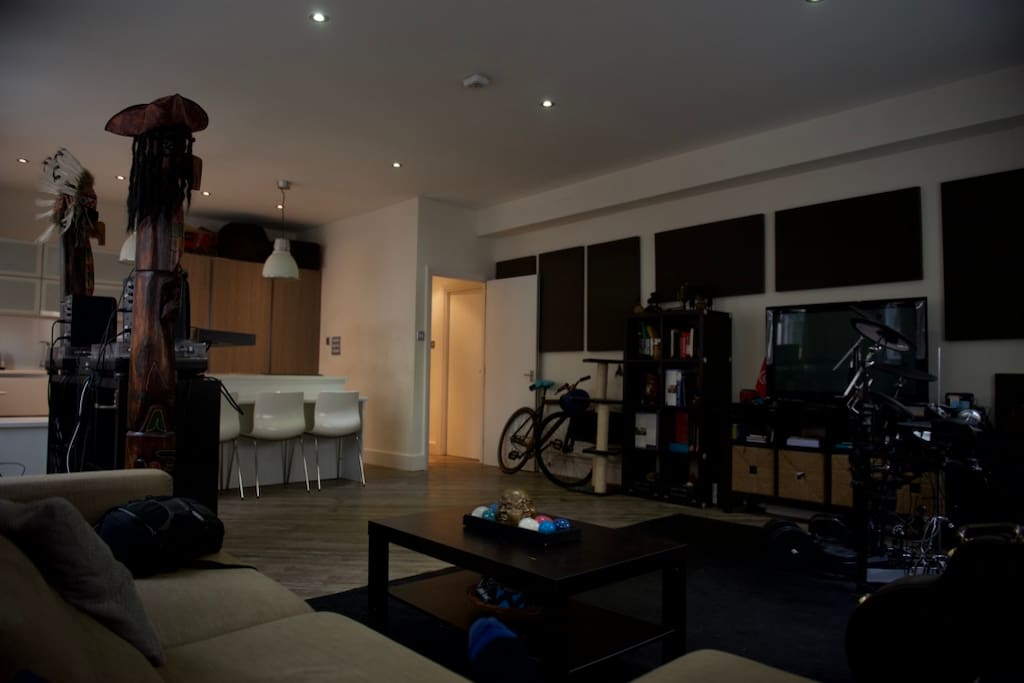 Living Room (4)