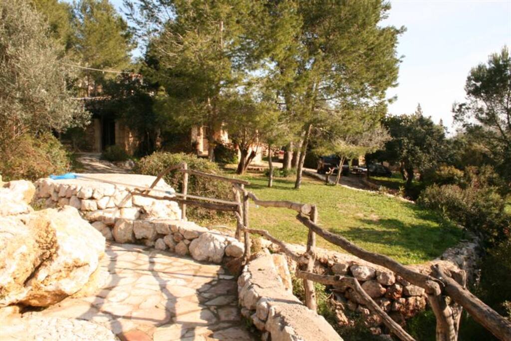 Way from the house to the pool