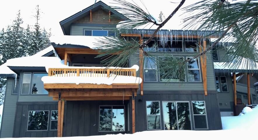 Airbnb Rimrock Vacation Rentals Places To Stay Washington