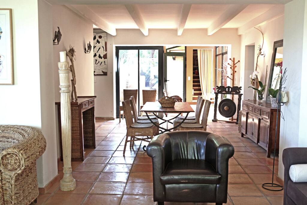salle a manger maison principale