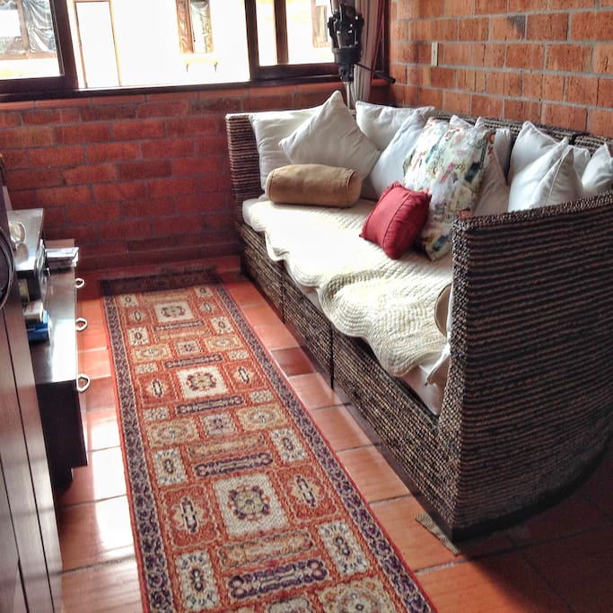 Private Room 1 Couch