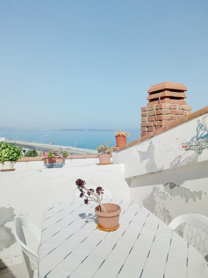 Splendida Casa Fronte Mare A Spadafora - Spadafora