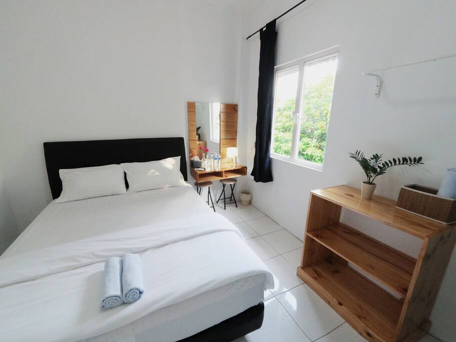BeMO Deluxe Room