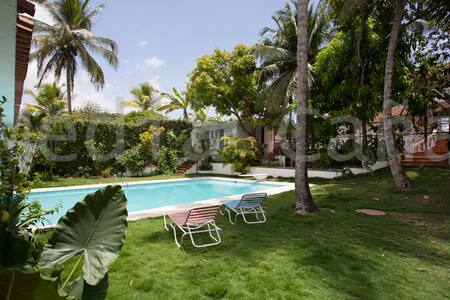 Penthouse | Pool | Massages: Room 3