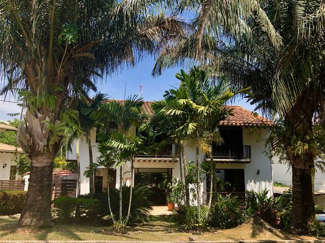Casa AguaLuna, Cauca Viejo