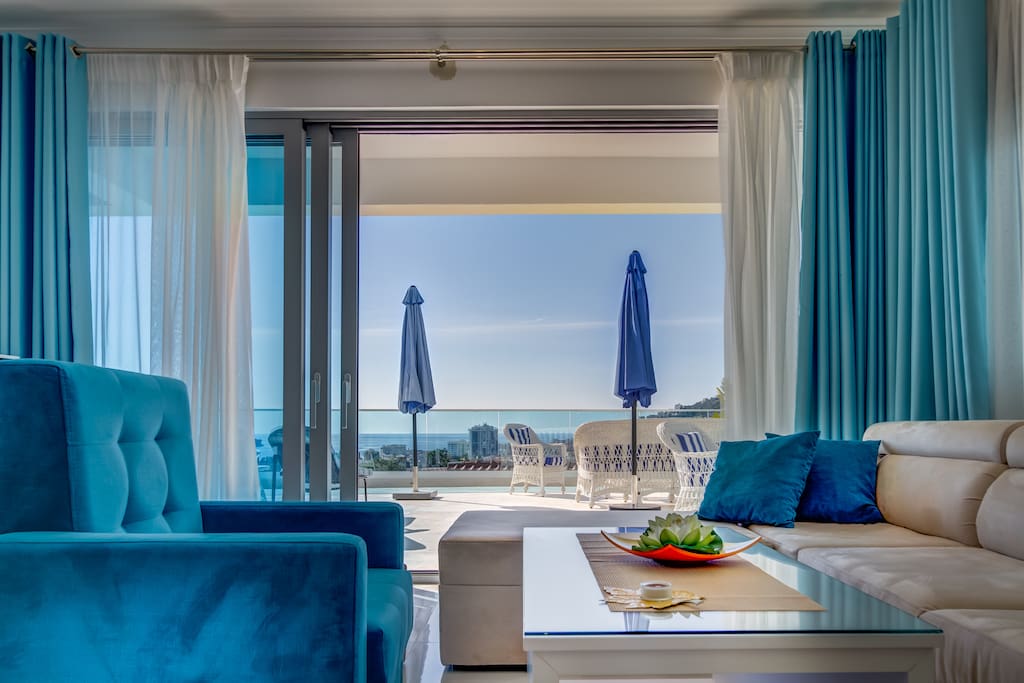 Living Room with Private Terrace with City and Sea View