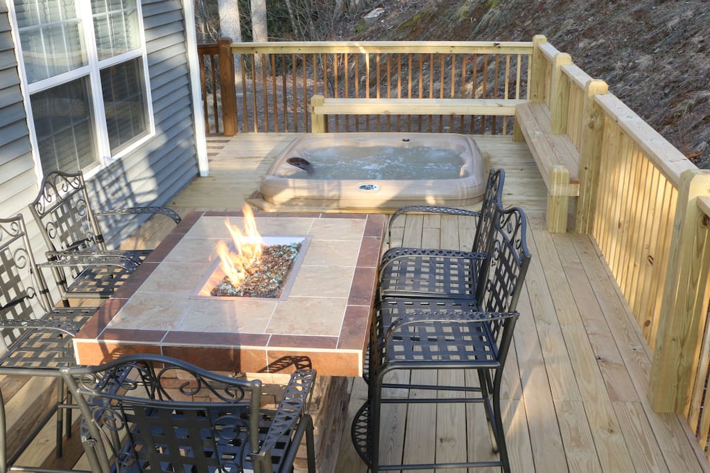 Fire pit and 6 person hot tub on back deck