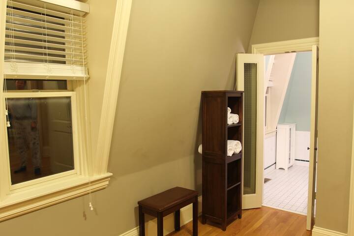 French 2nd Empire Mansion – Wedding HQ and 4 Baths gallery image 5