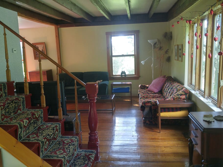 La maison depuis l'entrée!