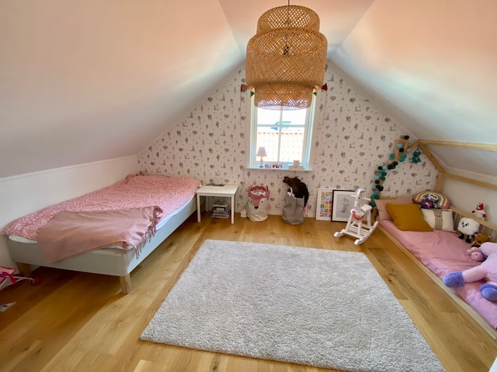 غرفة النوم 2