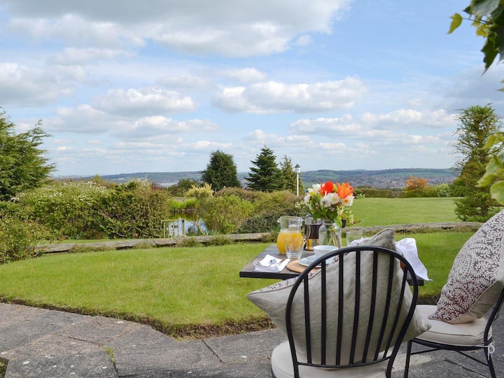 Denby Dale Holiday Rentals & Homes England, United Kingdom Airbnb