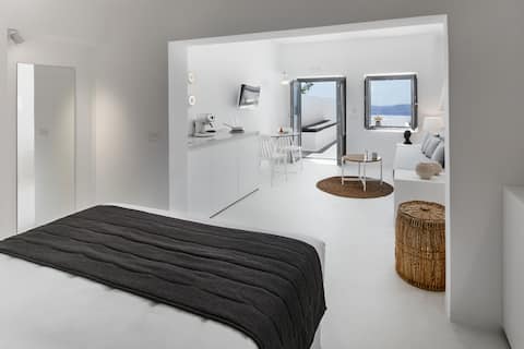 Divine View Sun Home