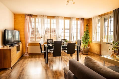 Apartment am See with balcony