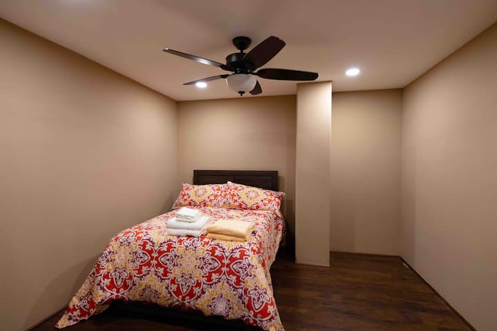 2nd Floor Twin Bedroom