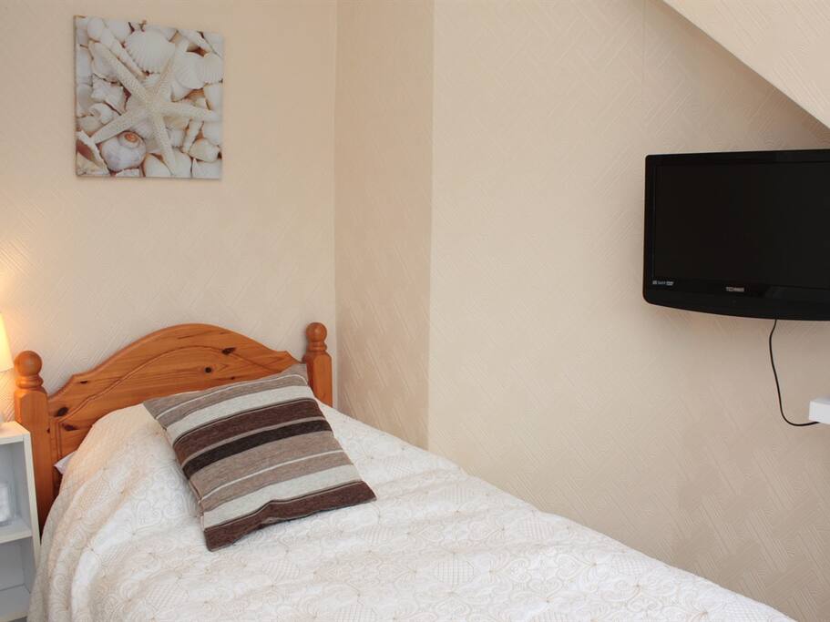 Bed in room 7