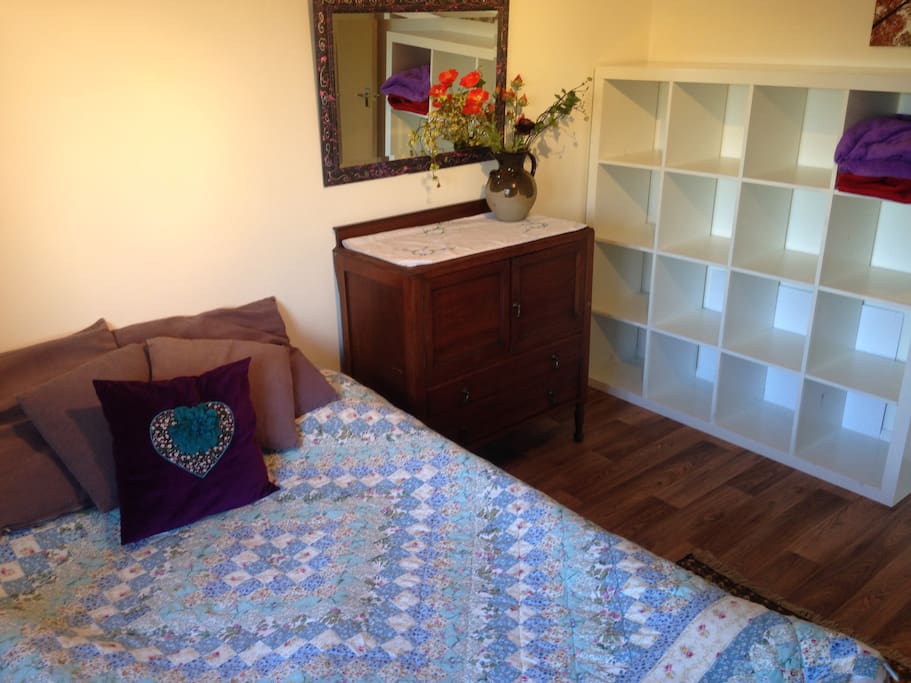 Spacious room with plenty of storage space.